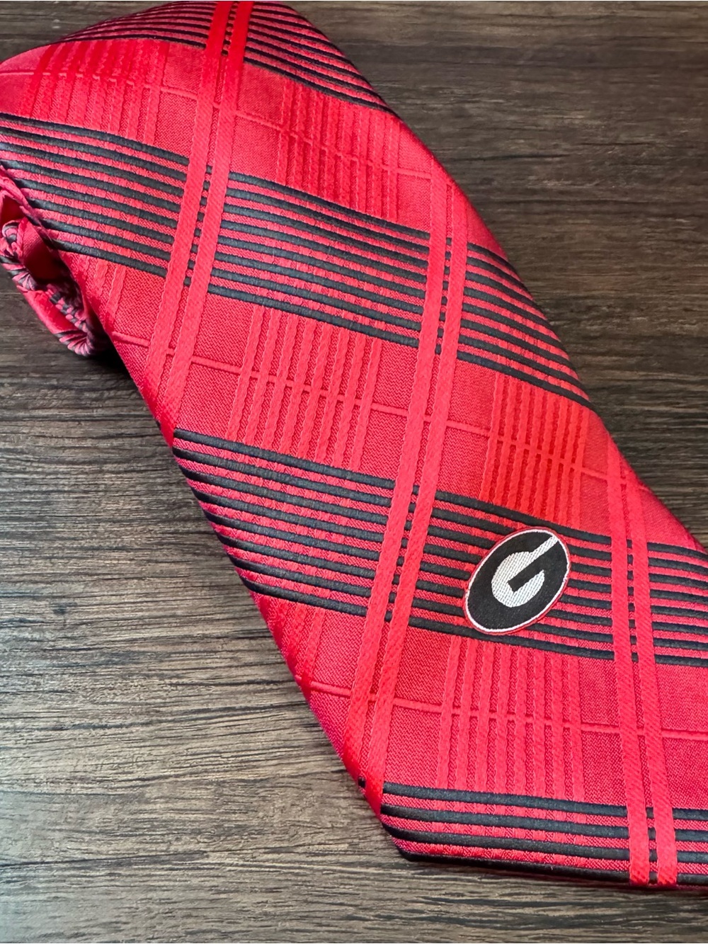 Georgia Bulldogs Men’s Necktie Polyester NCAA SEC Gameday Tie Red Black